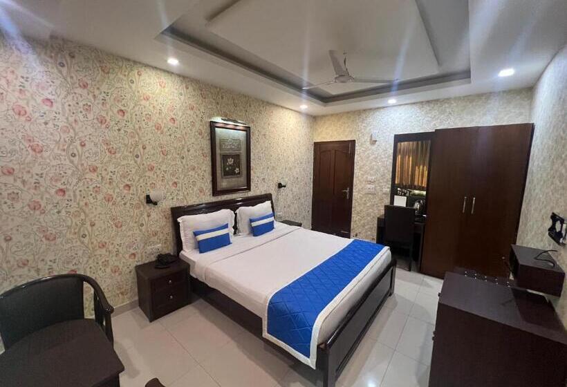 Quarto Estandar, Nikko Blue   Boutique