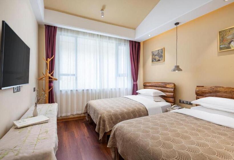 豪华房间, Guilin Village Creek Inn  Free Shuttle Bus To Train Railway Station Over 3 Nights One Way