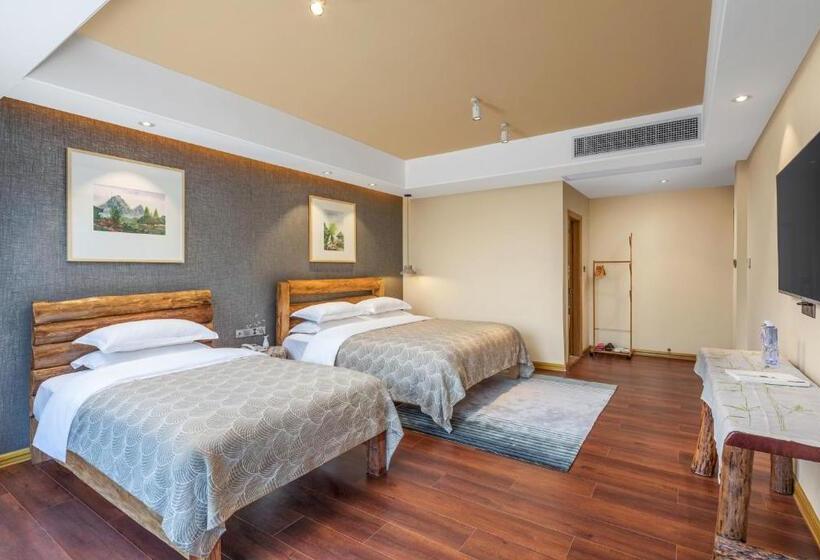 家庭山景房, Guilin Village Creek Inn  Free Shuttle Bus To Train Railway Station Over 3 Nights One Way