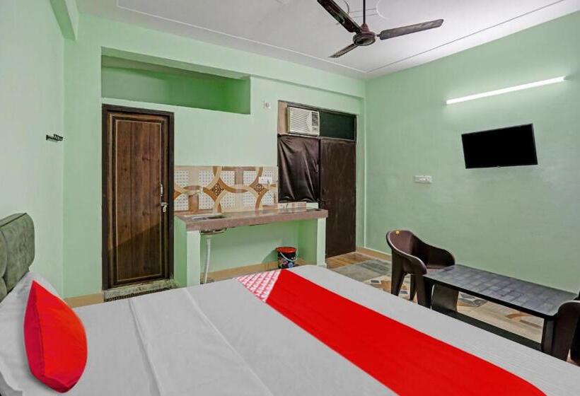 Трехместный Номер Классика, Oyo Flagship Moon Star Residency