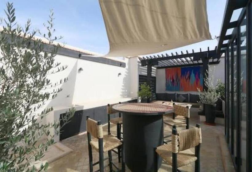 ویلای 2 خوابه, Riad Touareg