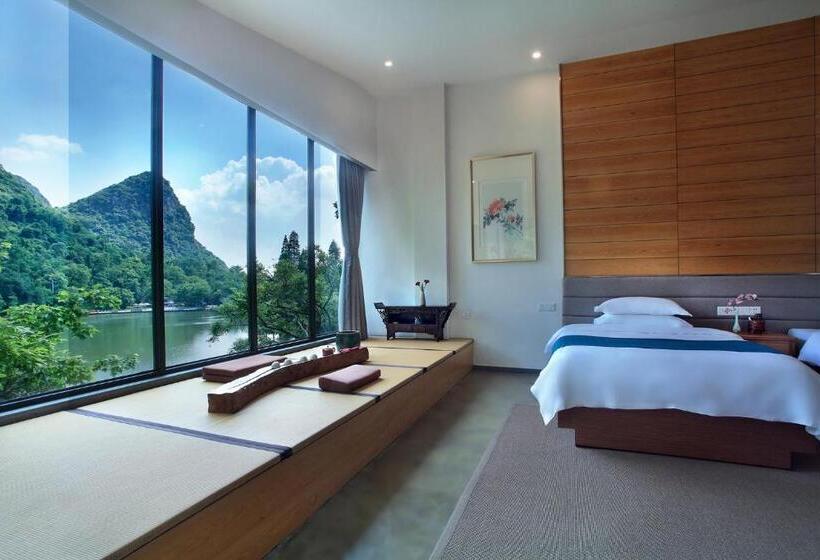 Номер Deluxe Вид на Озеро, Guilin Heshe Lakeside Resort