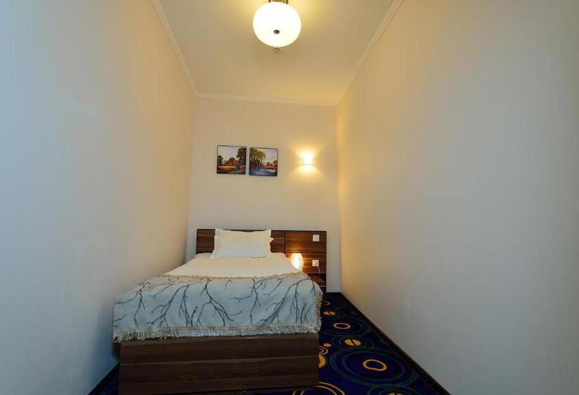 سوئیت 2 خوابه, Konfor Hotel Burabay