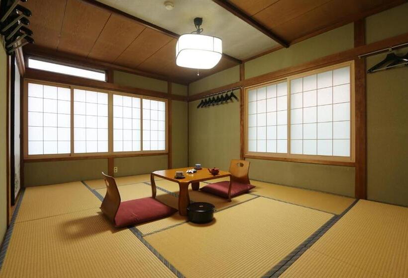 Четырехместный Номер Стандарт, Lodge Tsubaki