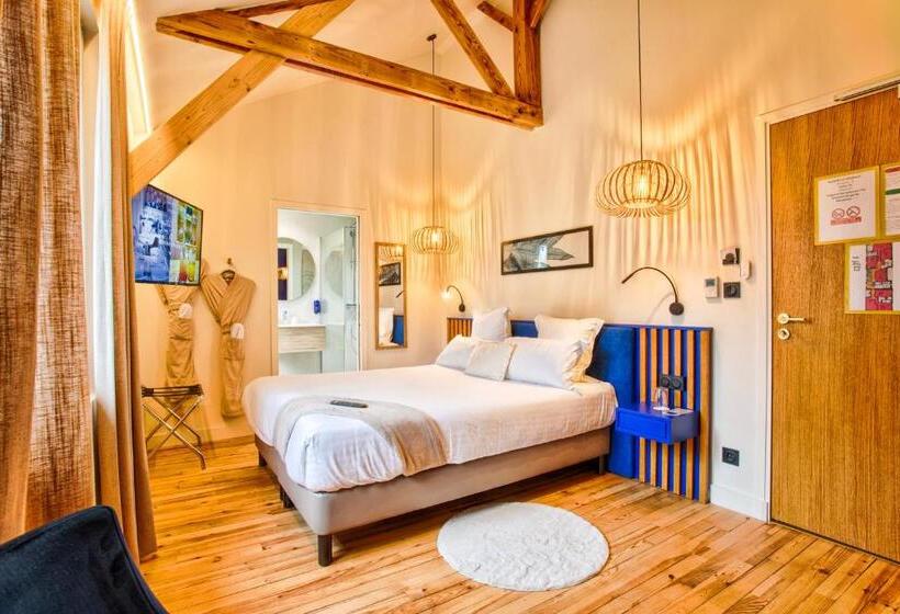Номер Deluxe, Le Castel Cabourg Hôtel & Spa  Restaurant La Calypso