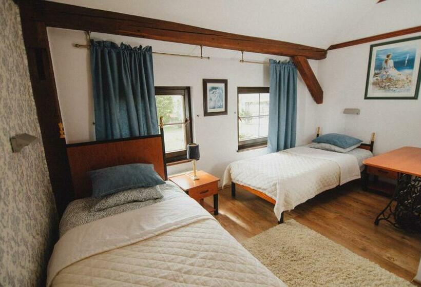 Habitació Estàndard, Podkowa Modliszów