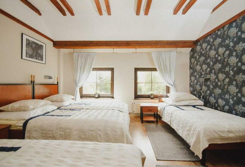 Habitació Triple Estàndard, Podkowa Modliszów