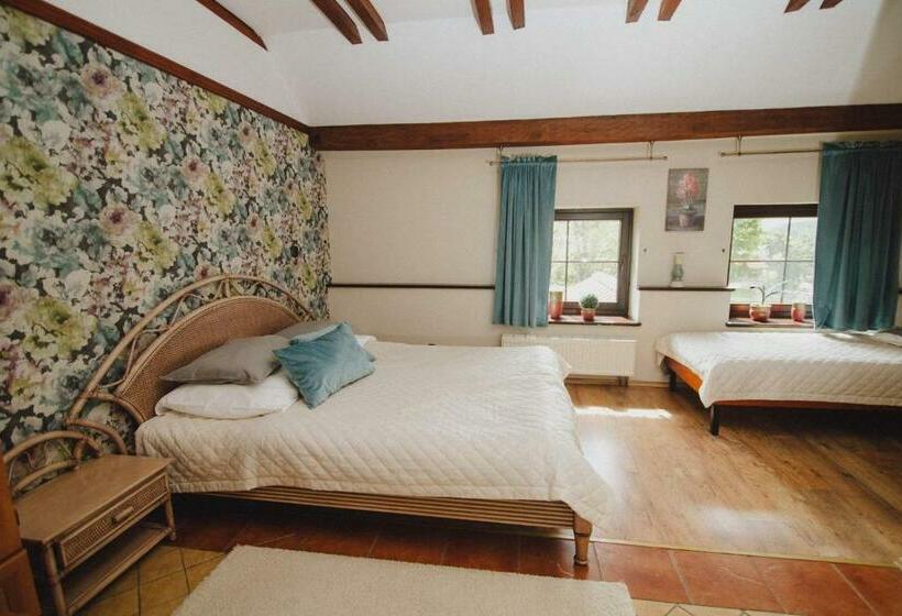Habitació Triple Estàndard, Podkowa Modliszów
