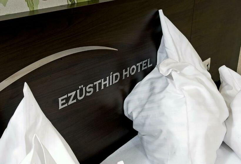 غرفة قياسية, Ezusthid