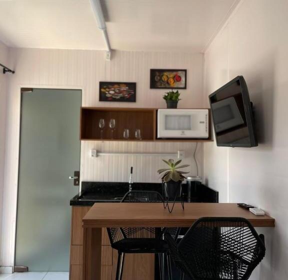 Люкс с Балконом, Container Guest House