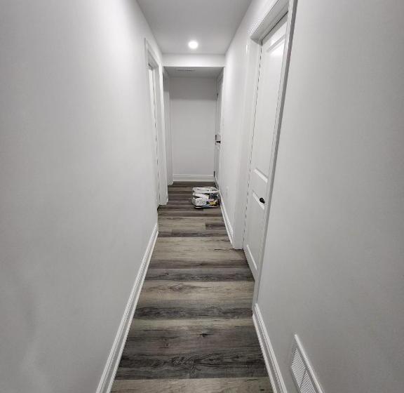 디럭스 룸, New Modern Cozy Room In Innisfil