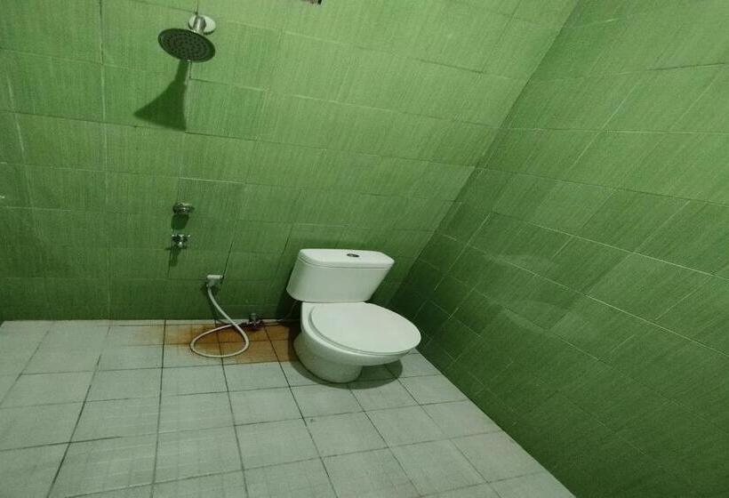 اتاق استاندارد, Oyo 93523 Penginapan Laras Paminggir