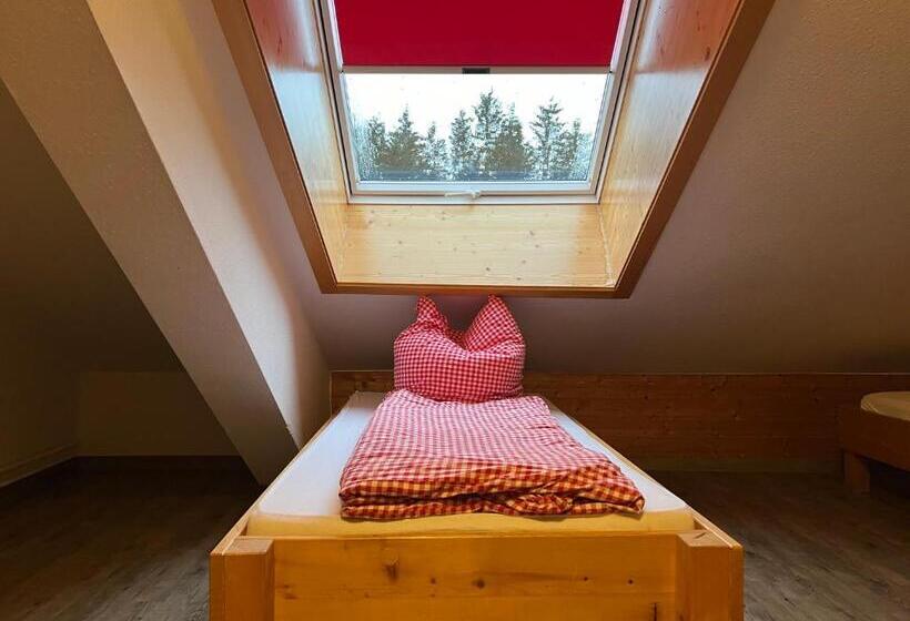 标准间, Naturfreundehaus Brend