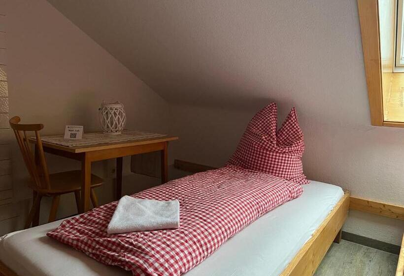 Номер Стандарт, Naturfreundehaus Brend
