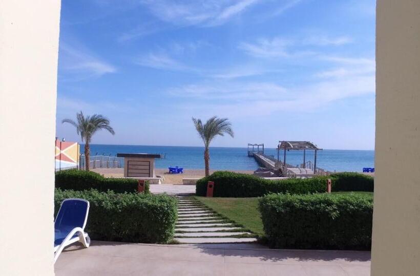 ویلای یک اتاق خوابه با استخر شنا, Utopia Villas   Ain Soukhna