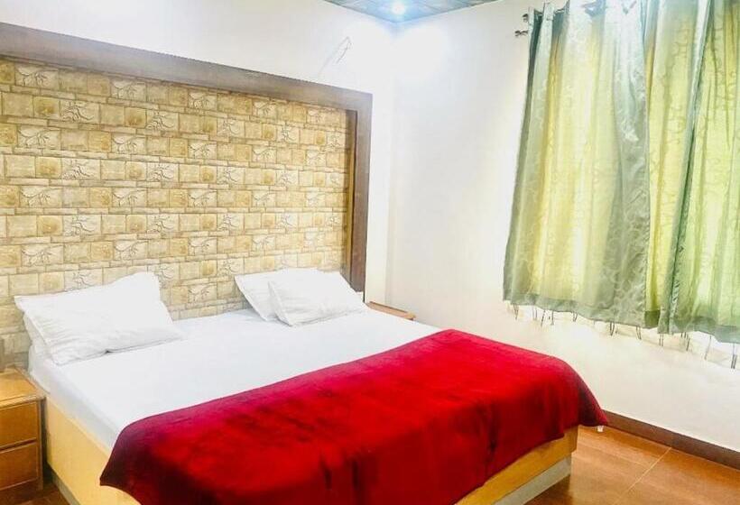 Номер Deluxe, Dharma Resorts,fatehpur Sikri