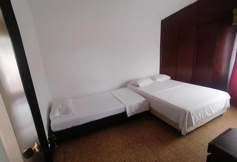 4인용 스탠다드 룸, Hosteria Ambeyma