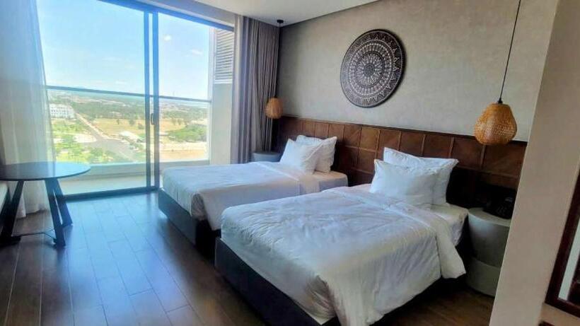 آپارتمان 1 خوابه با بالکن و چشم‌انداز دریا, Apec Mandala Phu Yen Condotel