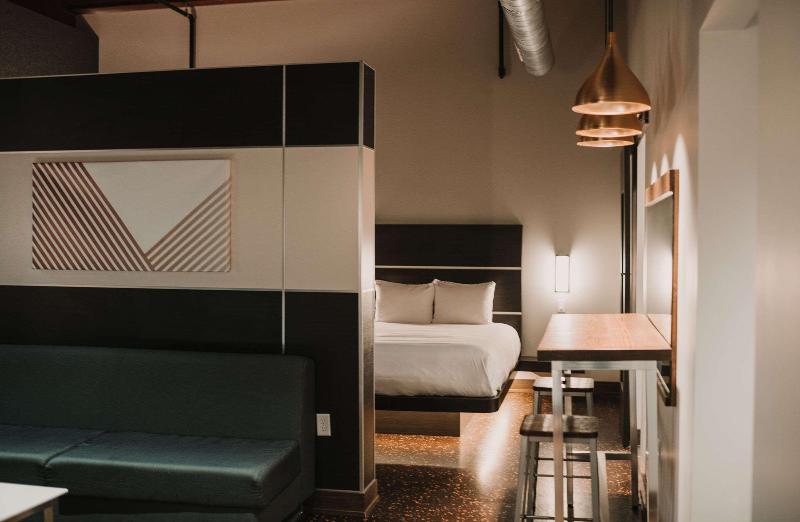 스탠다드 룸 킹사이즈 침대, Cityflatshotel   Grand Rapids, Ascend Hotel Collection