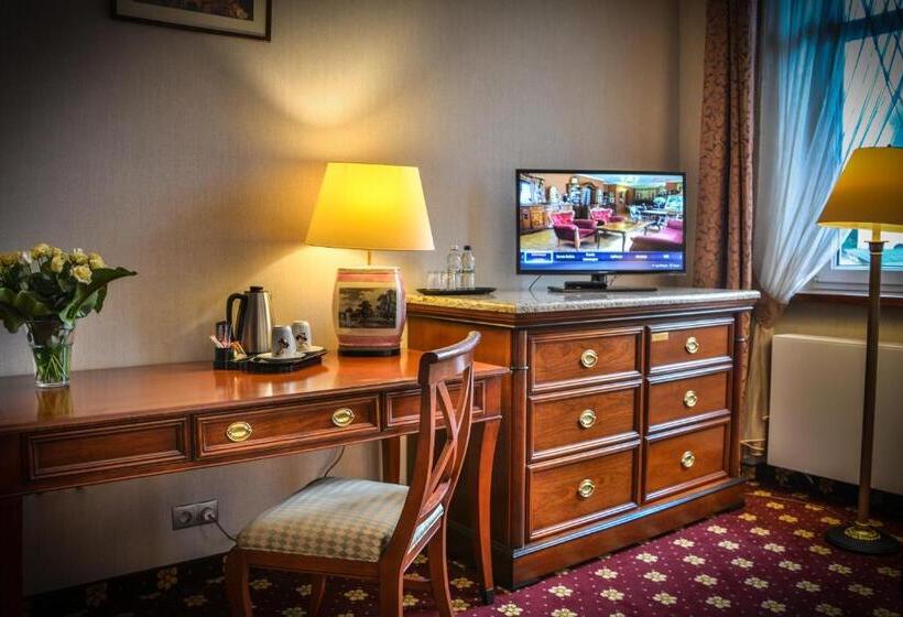Номер Deluxe, Komoda Club Residence