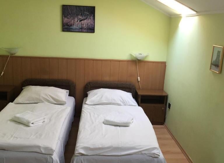 اتاق استاندارد, Muskátli Panzió