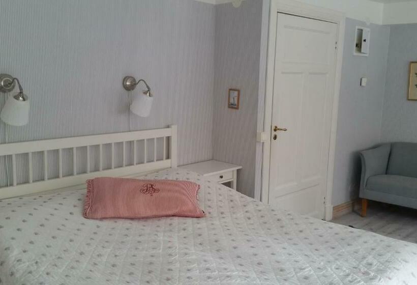 标准间, Lilla Hotellet