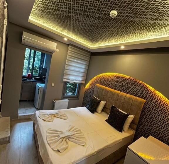 Quarto Quádruplo Deluxe, Blue Class Apart