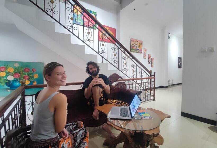 Кровать в Общей Комнате, Fora Capsule Hostel Tuban Kuta Bali