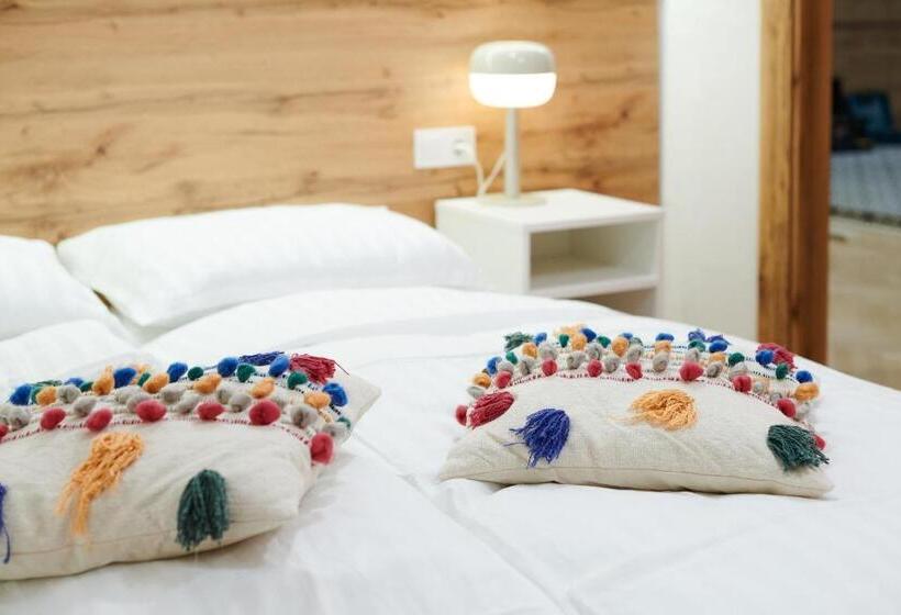 스탠다드 룸, Lama Hostel
