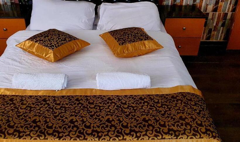 اتاق اکونومی, Crystal Hotel فندق كريستال
