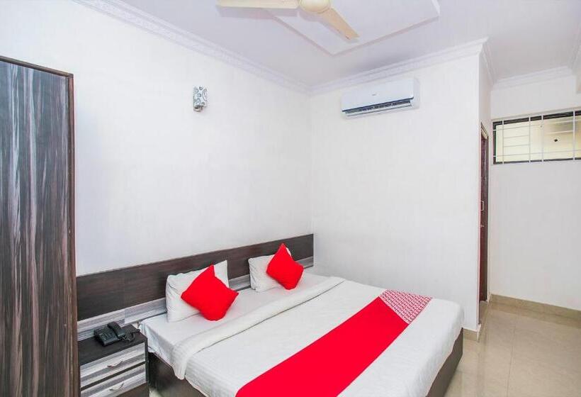 标准间, Oyo Hotel Nr Suites