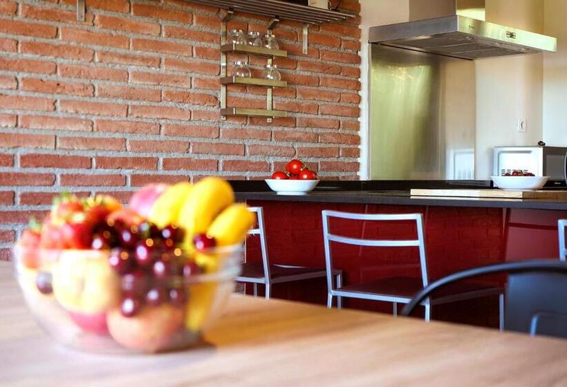 Номер Стандарт Совместная Ванная, Only Women Guest House   Villa De La Comunidad Internacional De La Mujer
