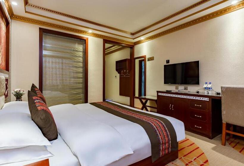 Номер Deluxe, Floral Hotel · Shangri La Blue Sky