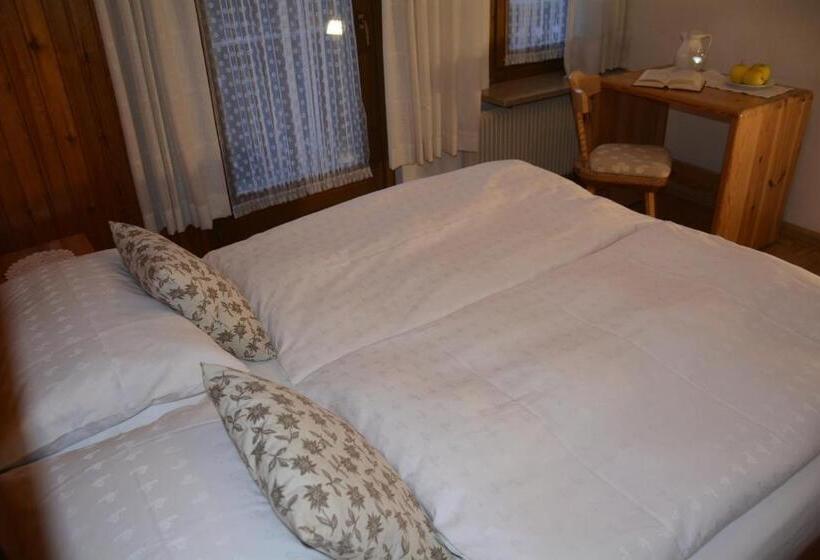 اتاق استاندارد, Locanda Pensione Maria