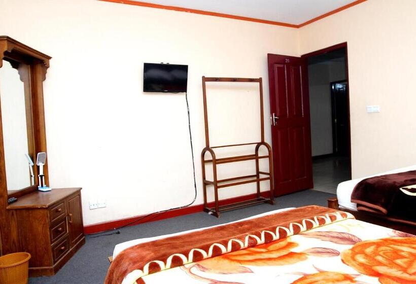 Standard Triple Room, Sydney Rest