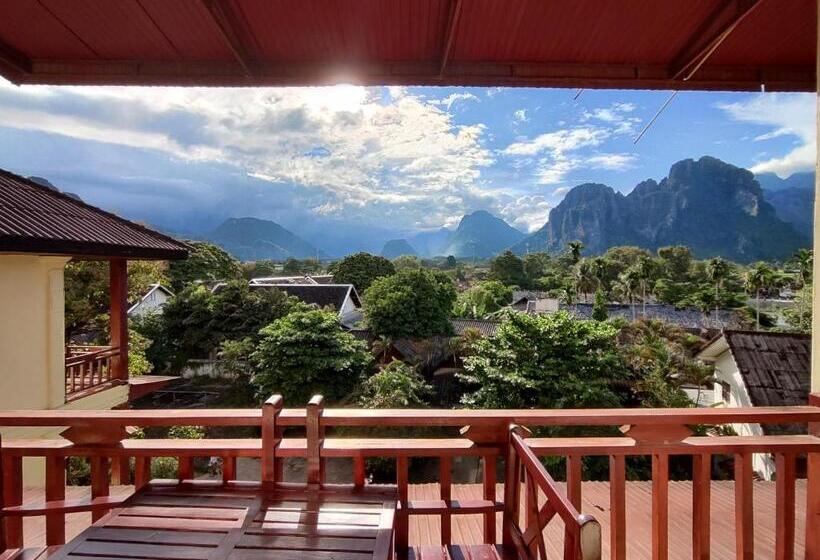 Семейный Номер Вид на Горы, Vangvieng Central Riverside