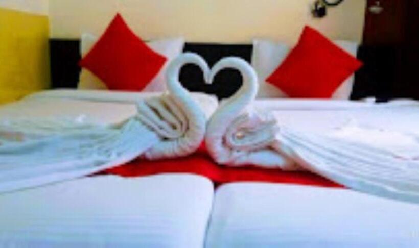 اتاق لوکس, Rowdralaya Residency Guwahati