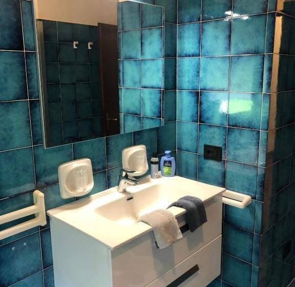 Standard room with outdoor bath, Il Pinguino D Oro