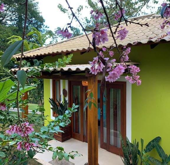 بانگلوی استاندارد, Villa Uliana   Bangalôs Pássaros