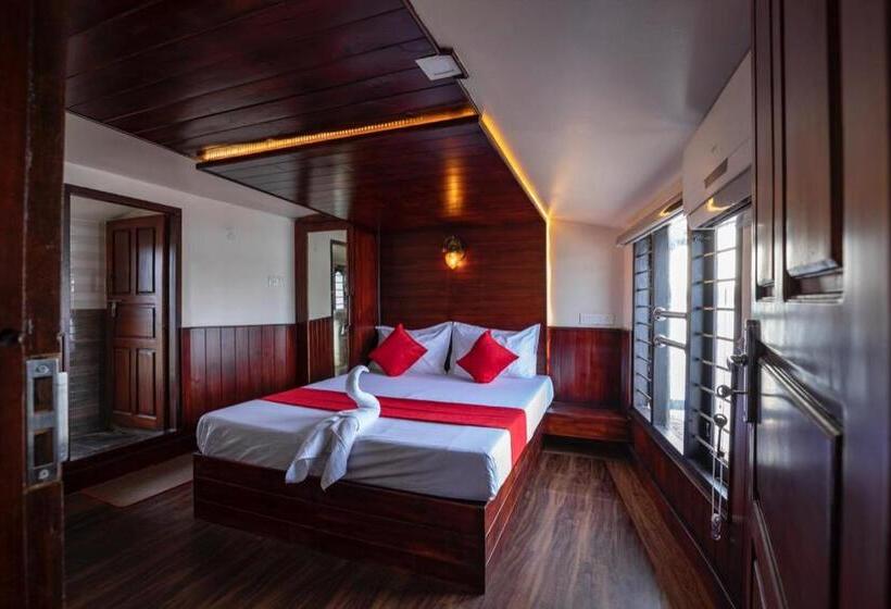 Номер Superior, Double Decker Houseboat