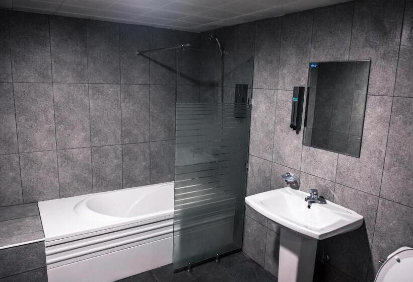 デラックスの４人部屋, Kimchee Busan Downtown Guesthouse
