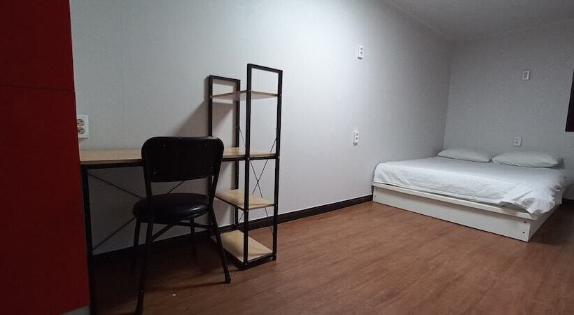 バスルーム共有のシングルスタンダード, Kimchee Busan Downtown Guesthouse