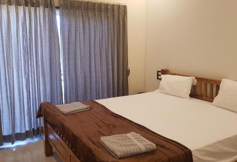 带露台的标准房间, Padmaa Hampi Echo Villa