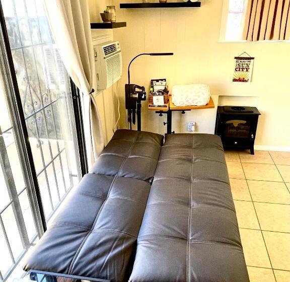豪华三人间, 3mins.airport/fort Bliss Pet Friendly Washer/dryer
