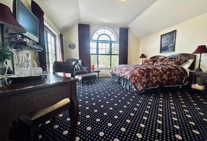 غرفة ديلوكس مزودة بشرفة, Fontainebleau Luxury B&b