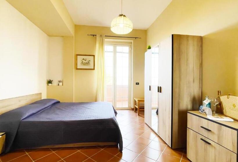 Семейный Номер, Country Sicily Home