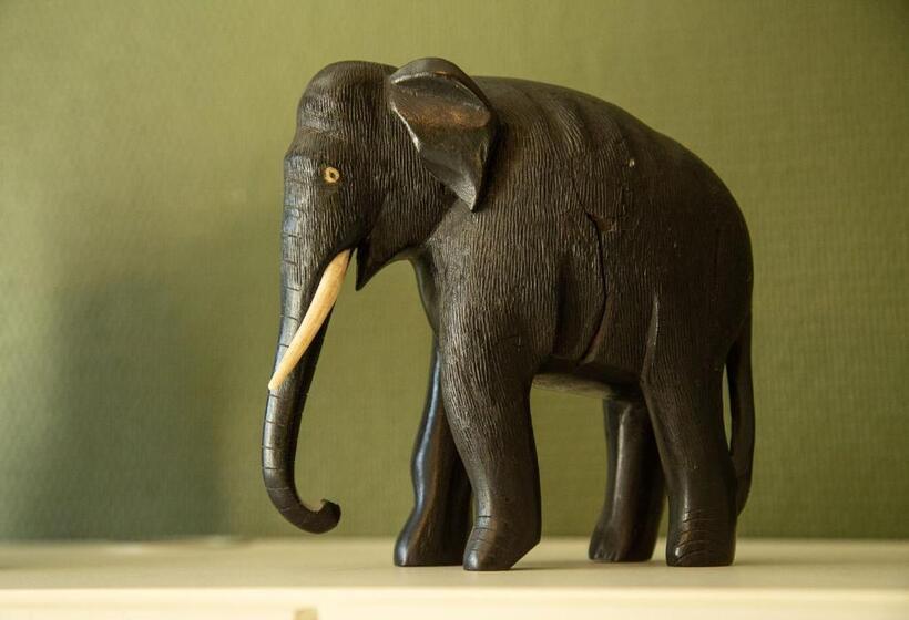 اتاق استاندارد با سرویس بهداشتی مشترک, Le Nid Du Massereau