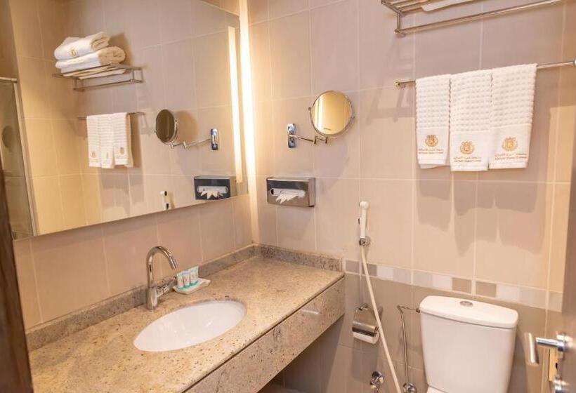 اتاق استاندارد چهار تخته, اخيار المحبس