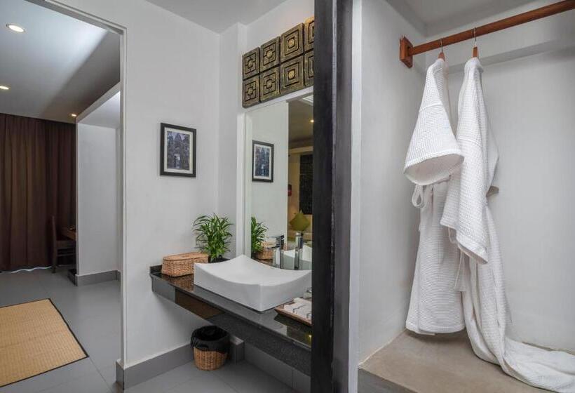 プールの見えるデラックスルーム, Ladear Privilege Rooms