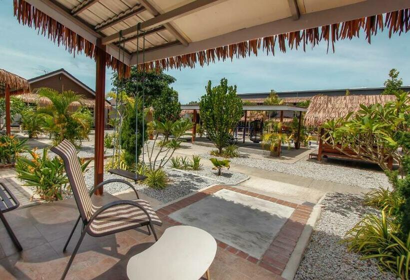 اتاق خانوادگی با چشم‌انداز باغ, Lavigo Resort